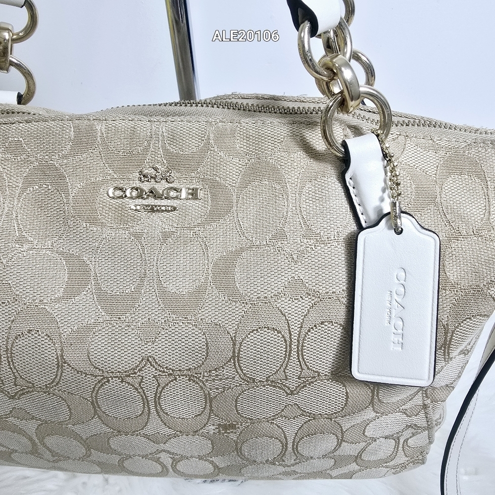 Coach Tan Crossbody Bag Versatile Design - Picture 4 of 14